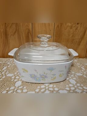 Corning Ware PASTEL BOUQUET Casserole Dish A-1 1/2-B 1.5 Liter w/ Pyrex Lid